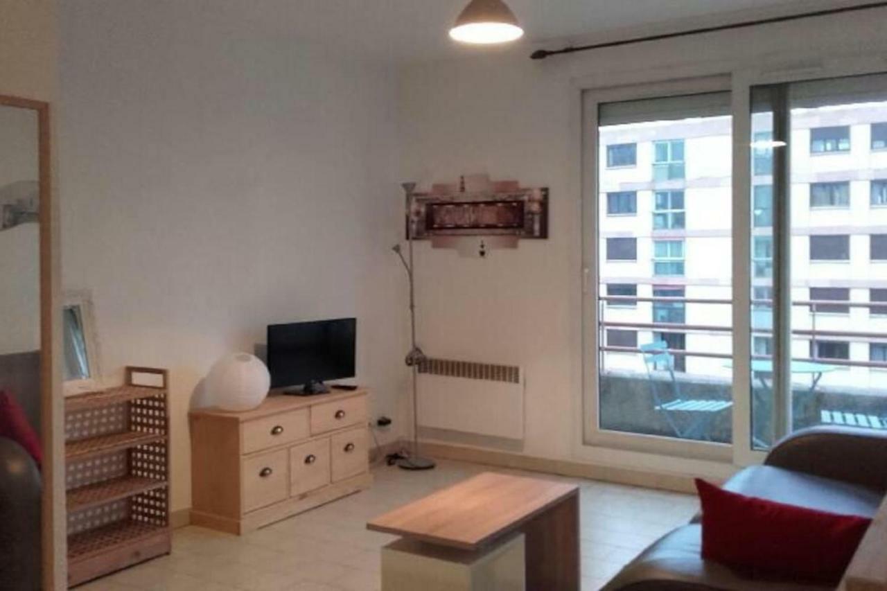 Beau Studio , Ensoleille, Wifi, Etage 5 Ascenceur Apartment Marseille Exterior photo